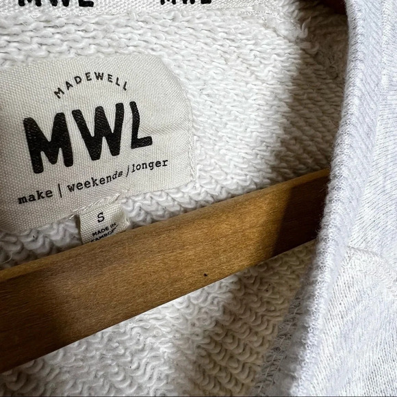 MADEWELL Make Weekends Longer Airy Terry Cropped Boxy Pullover Crewneck Sweater - Picture 8 of 9